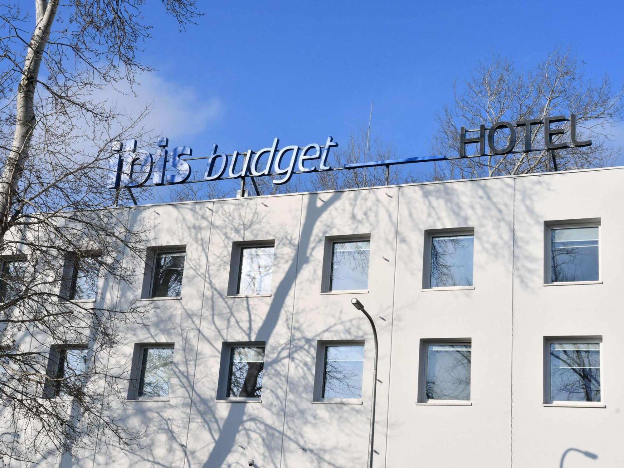 Ibis Budget Wroclaw Stadion Eksteriør billede